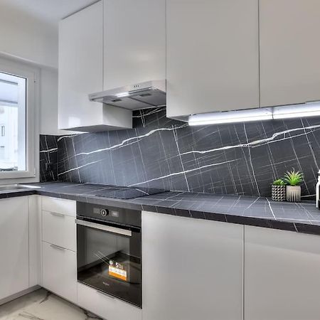 The White Cocoon In Antibes City Εξωτερικό φωτογραφία